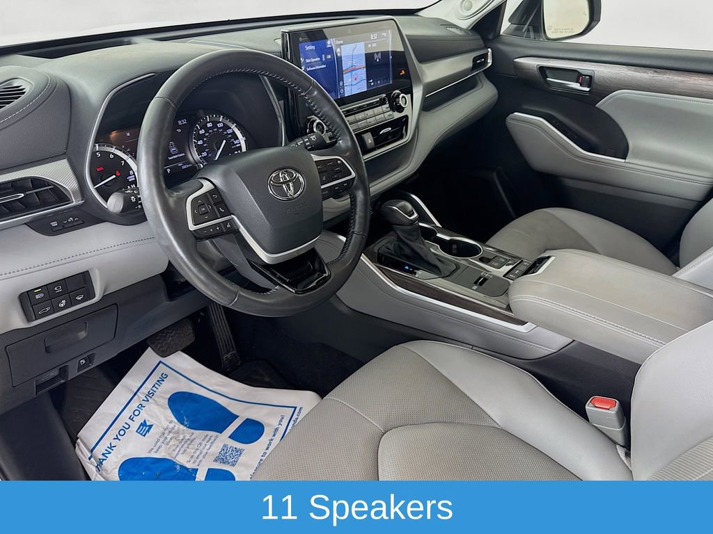 Used 2022 Toyota Highlander Platinum image 10