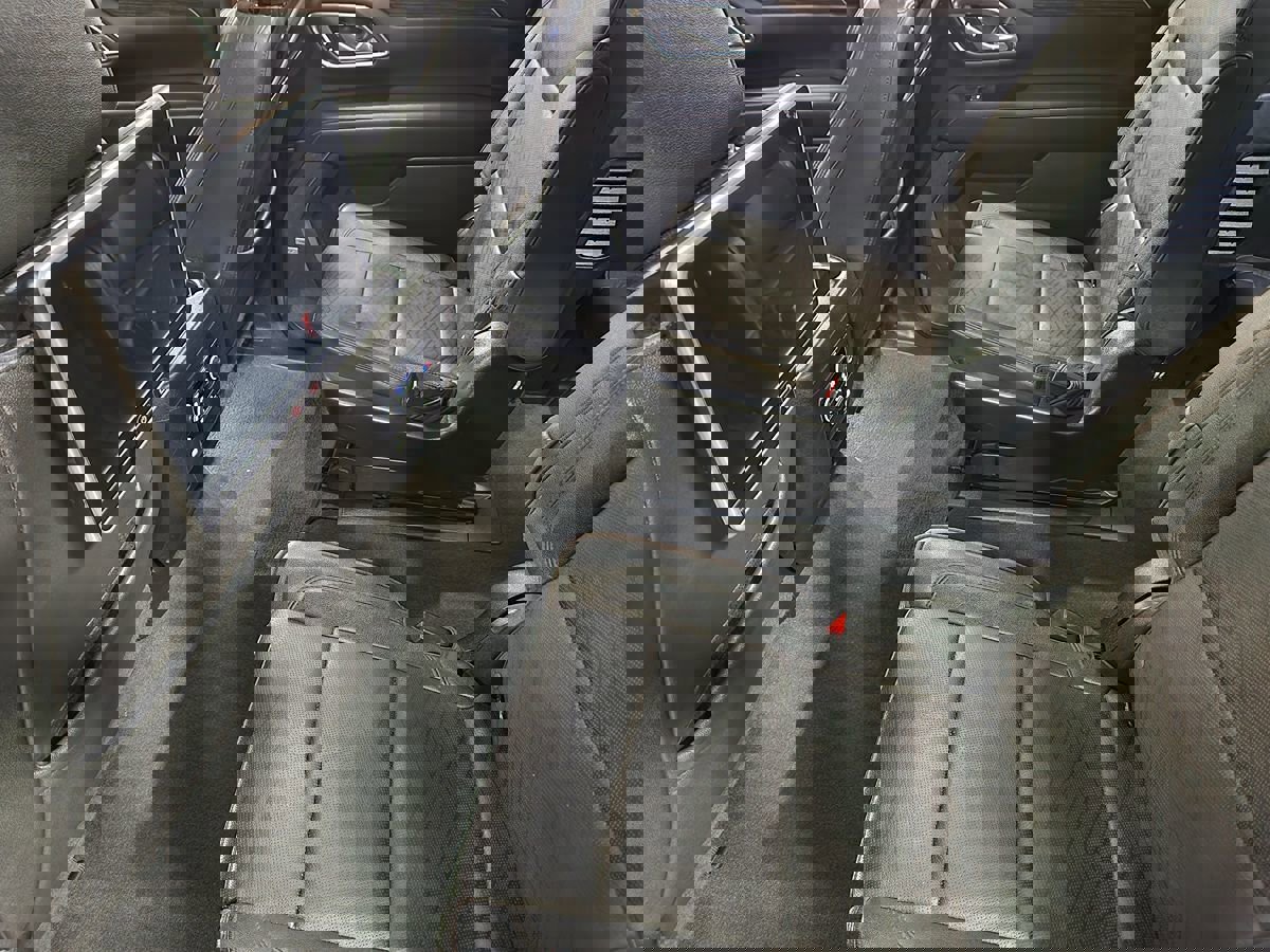 Used 2023 Chevrolet Suburban High Country image 52