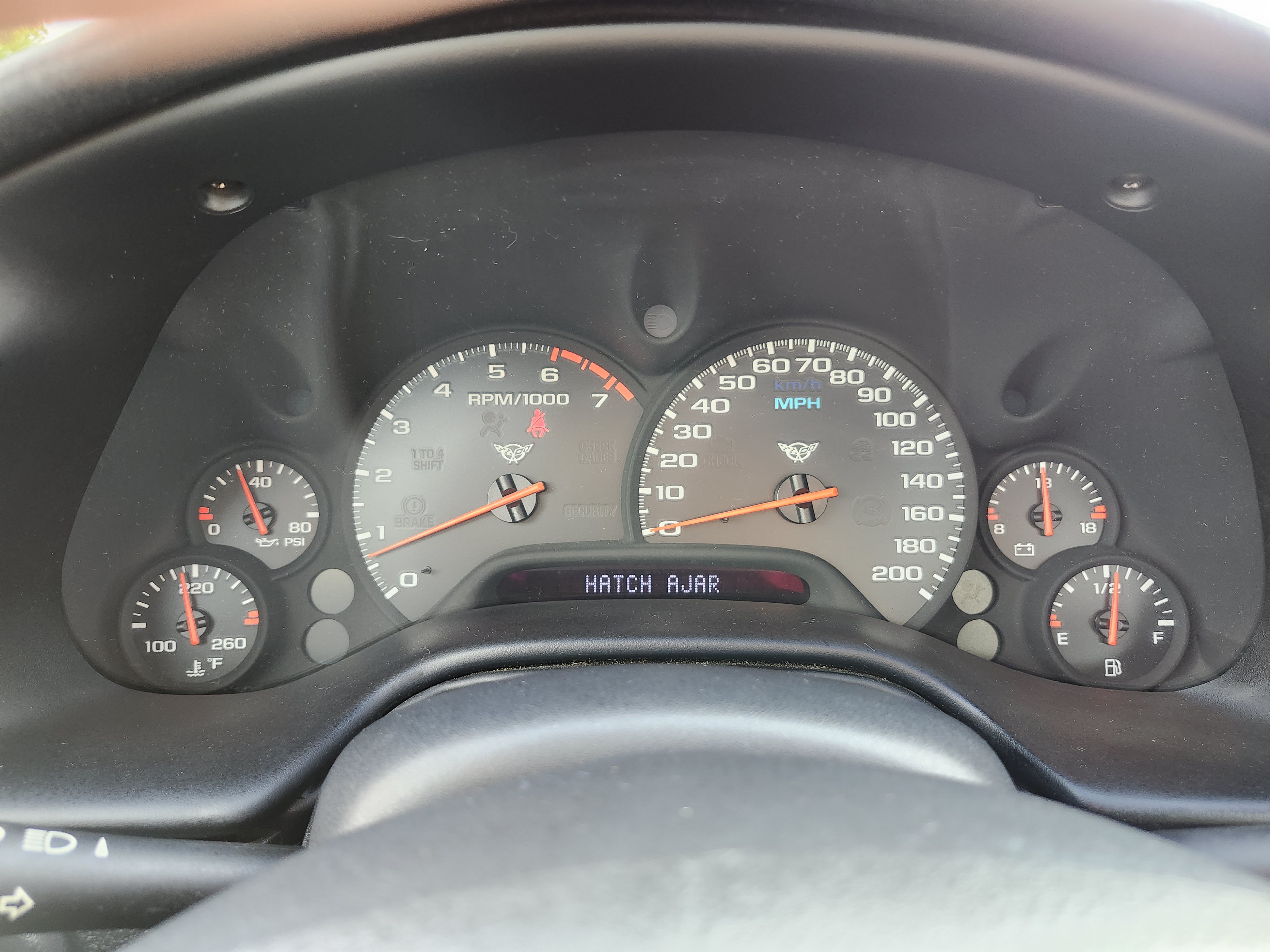 Used 2000 Chevrolet Corvette Coupe w/ Performance Handling Pkg RWD image 26