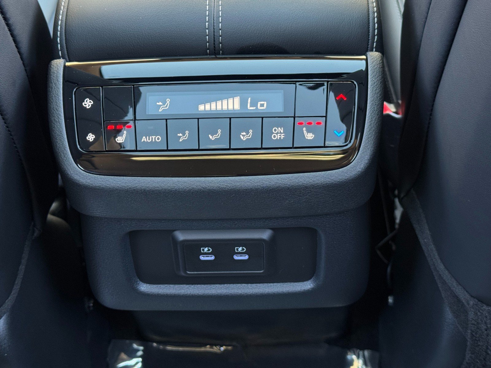Used 2026 INFINITI QX60 Luxe w/ Cargo Package FWD image 37