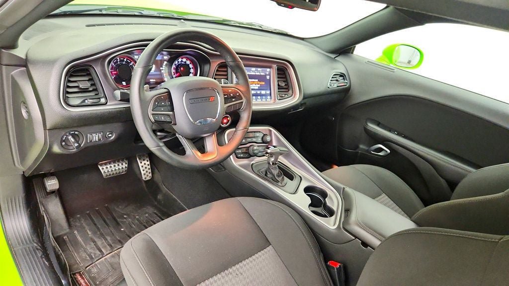 Used 2019 Dodge Challenger R/T Scat Pack w/ Dynamics Package RWD image 11