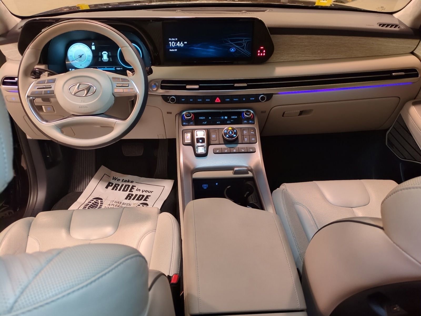 Used 2023 Hyundai Palisade Calligraphy image 15