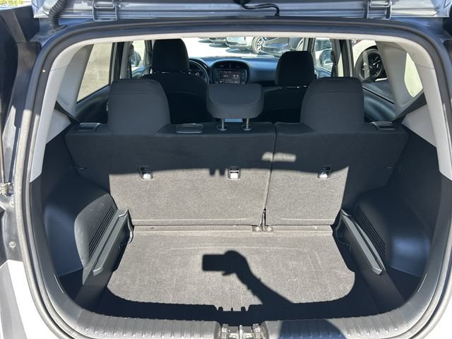 Used 2024 Kia Soul LX w/ Option Group 015 FWD image 29