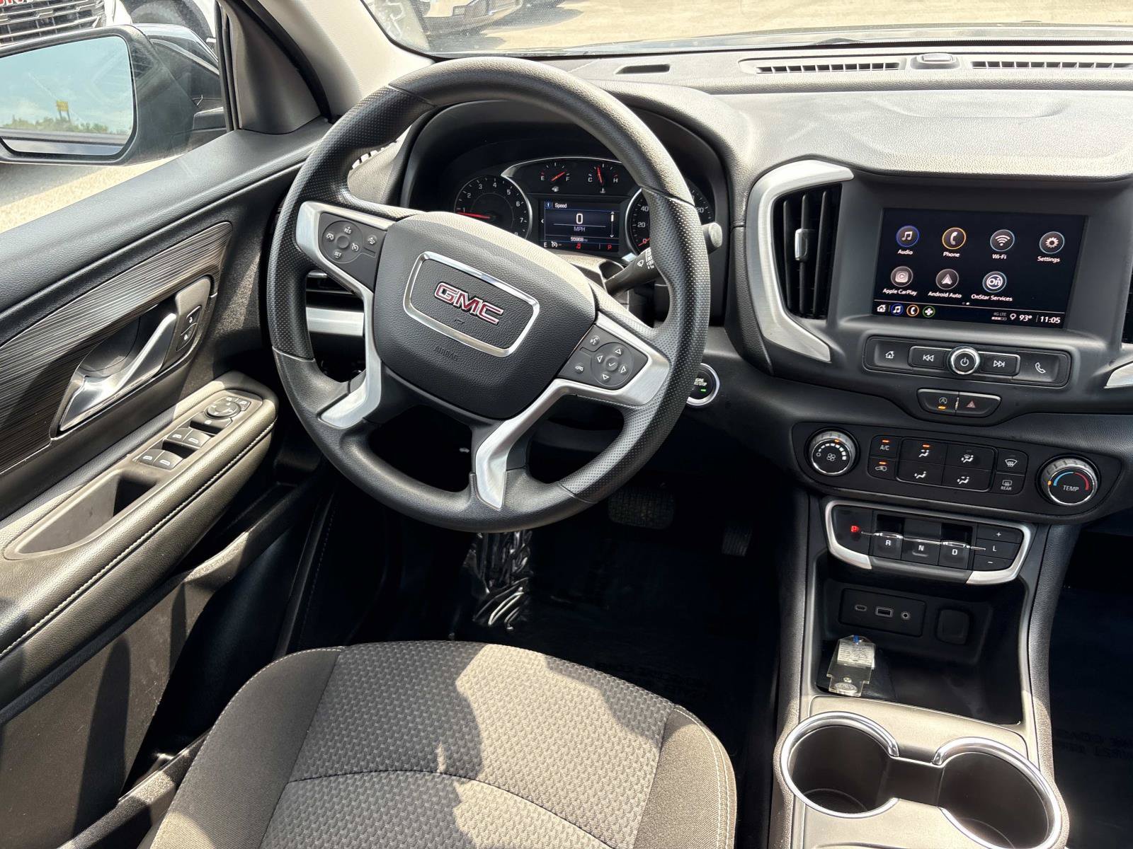 Used 2024 GMC Terrain SLE AWD/4WD image 28