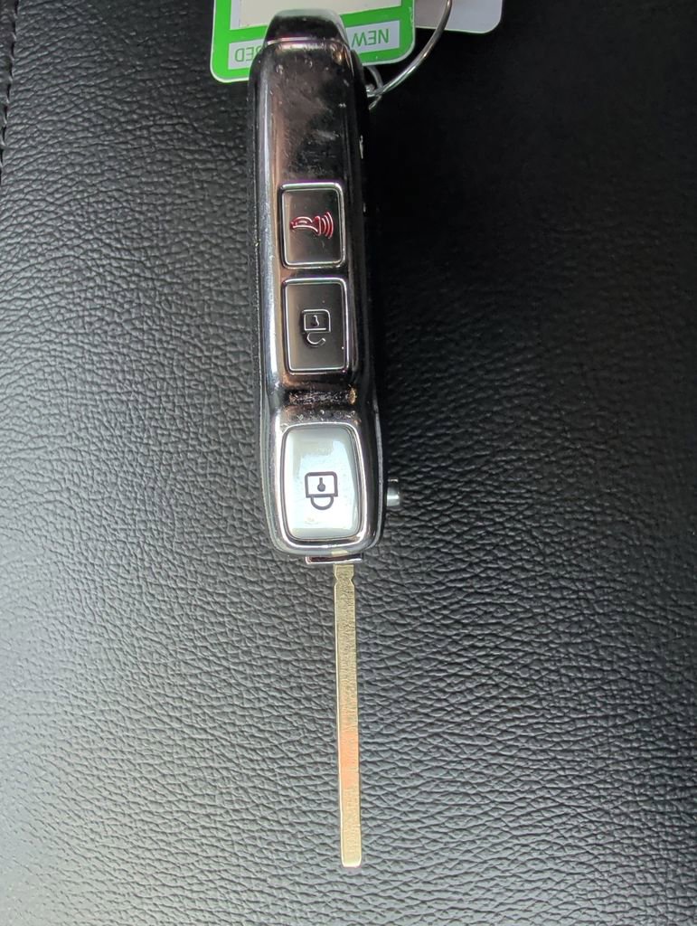 Used 2024 Kia Soul LX w/ Option Group 015 FWD image 18