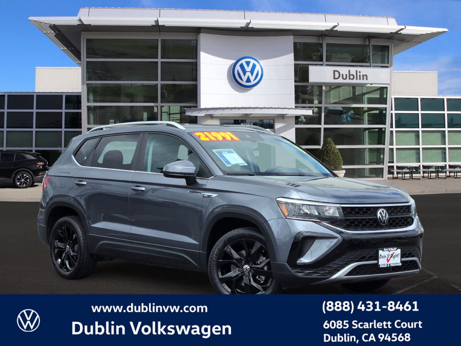 Certified 2023 Volkswagen Taos SE w/ Panoramic Sunroof Package FWD image 1