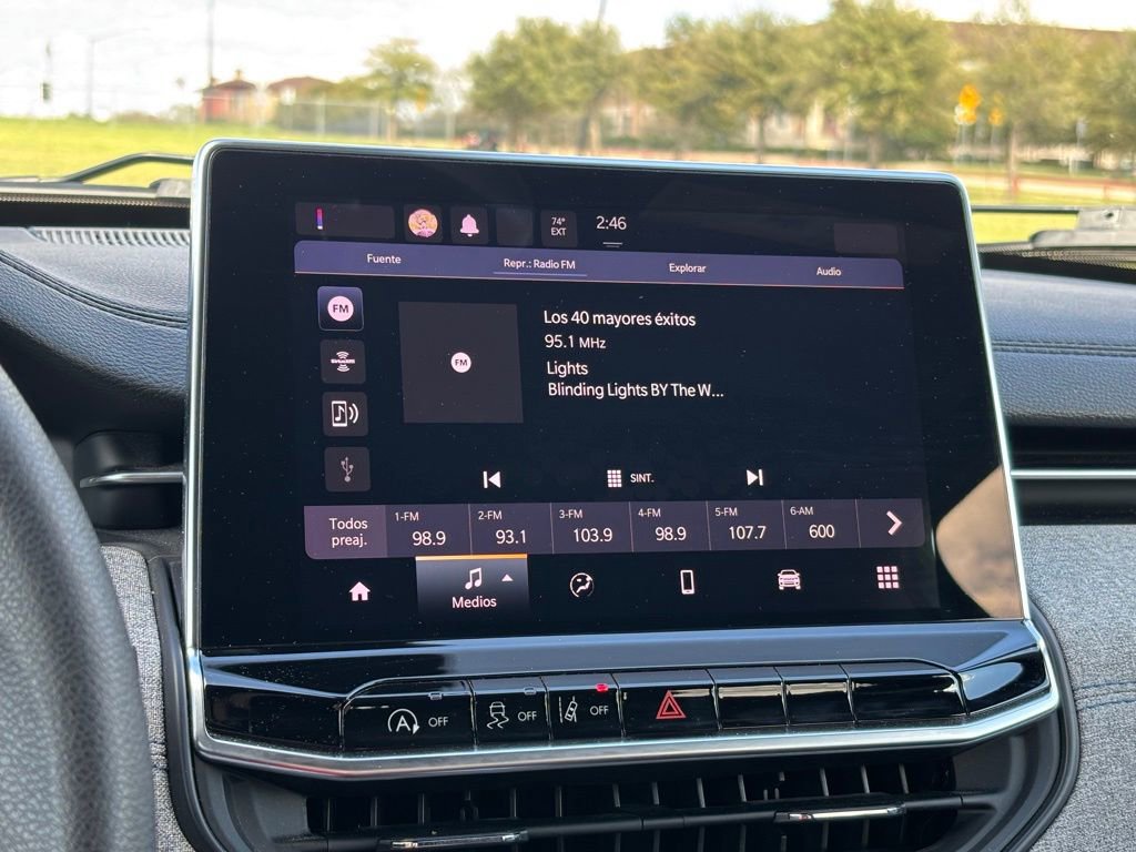 Used 2024 Jeep Compass Sport image 18