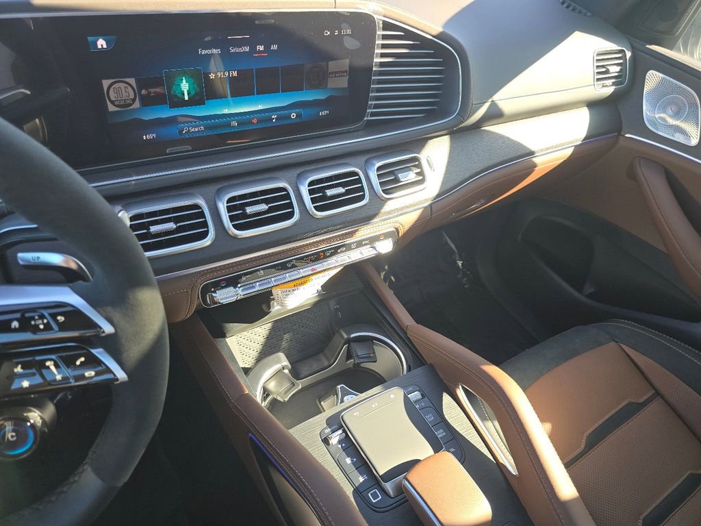 New 2026 Mercedes-Benz GLE 53 AMG 4MATIC Coupe image 32