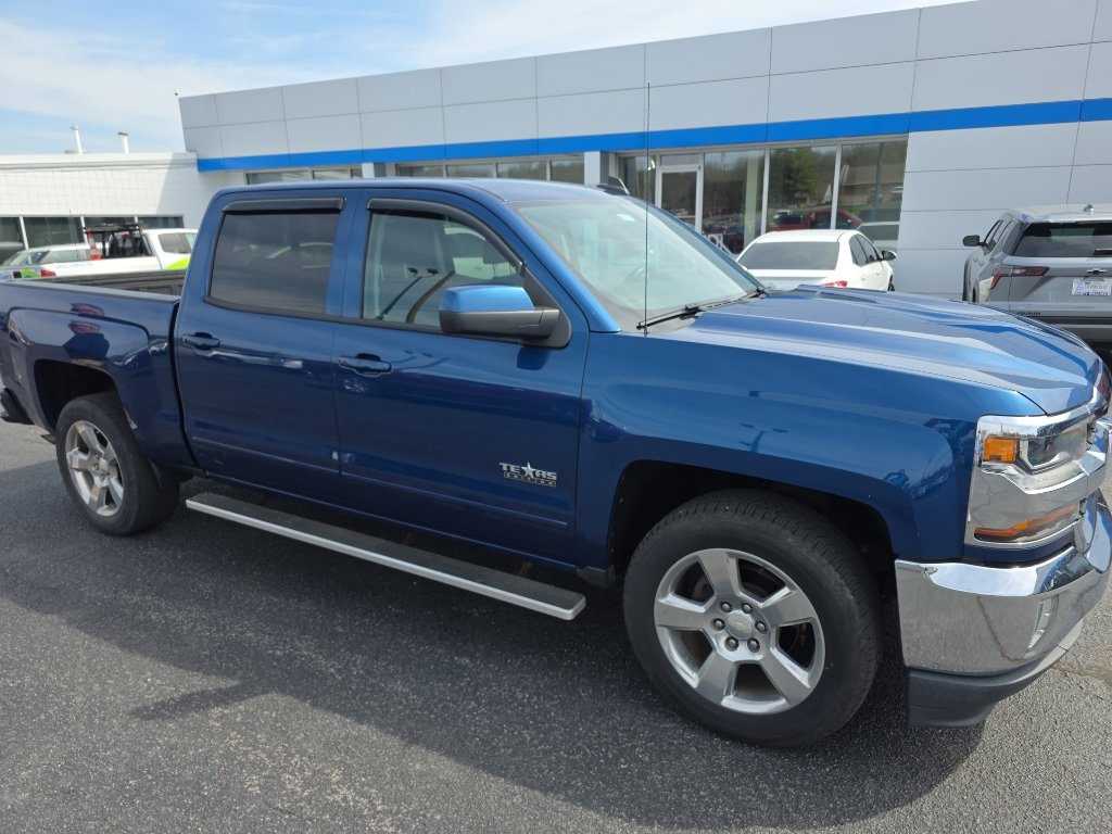 Used 2017 Chevrolet Silverado 1500 LT w/ Texas Edition image 5