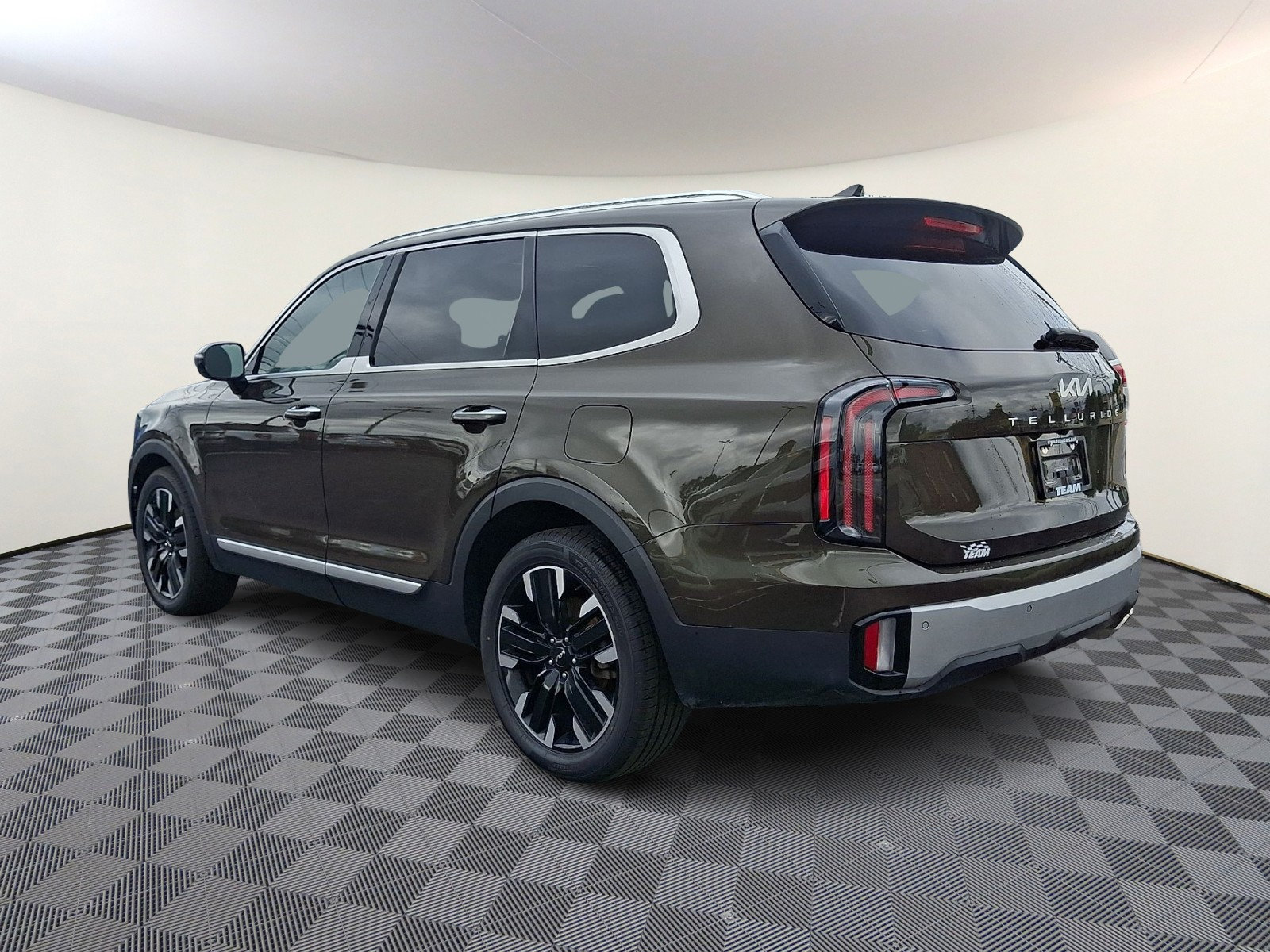 Used 2023 Kia Telluride SX AWD/4WD image 4