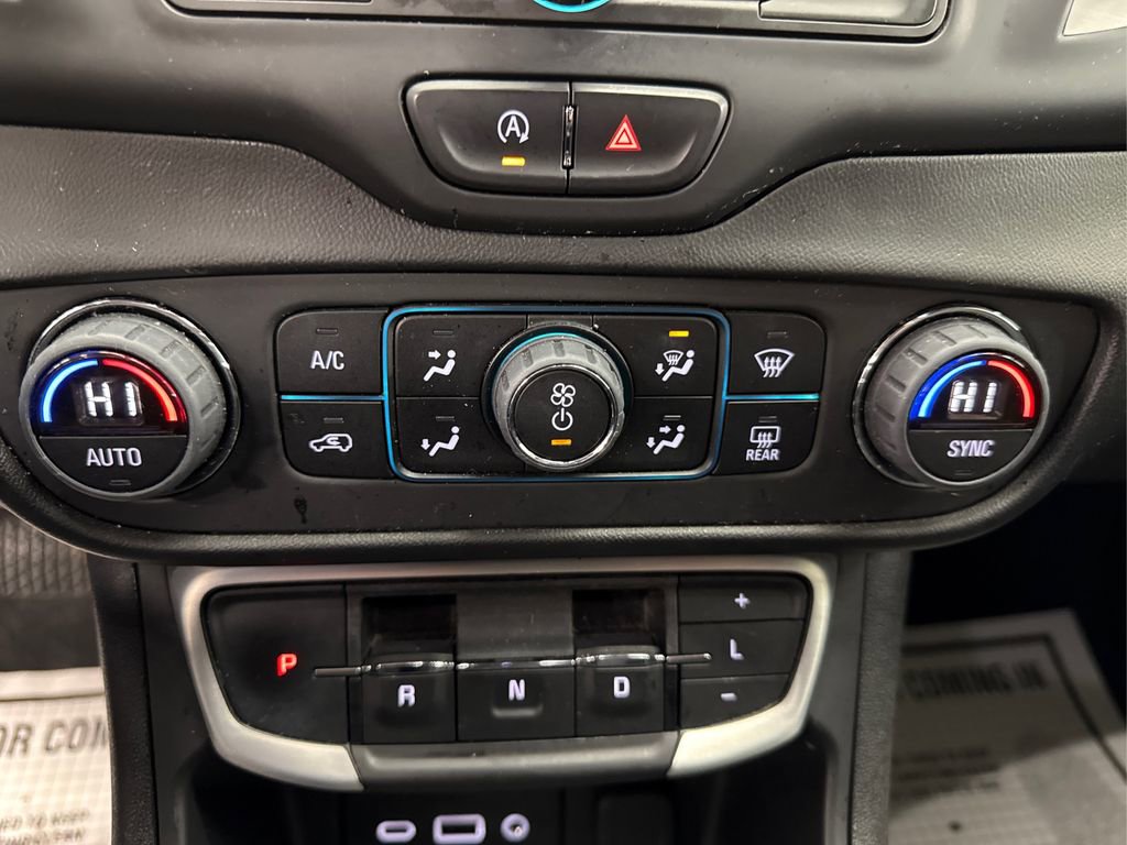 Used 2022 GMC Terrain SLE w/ Driver Convenience Package image 31