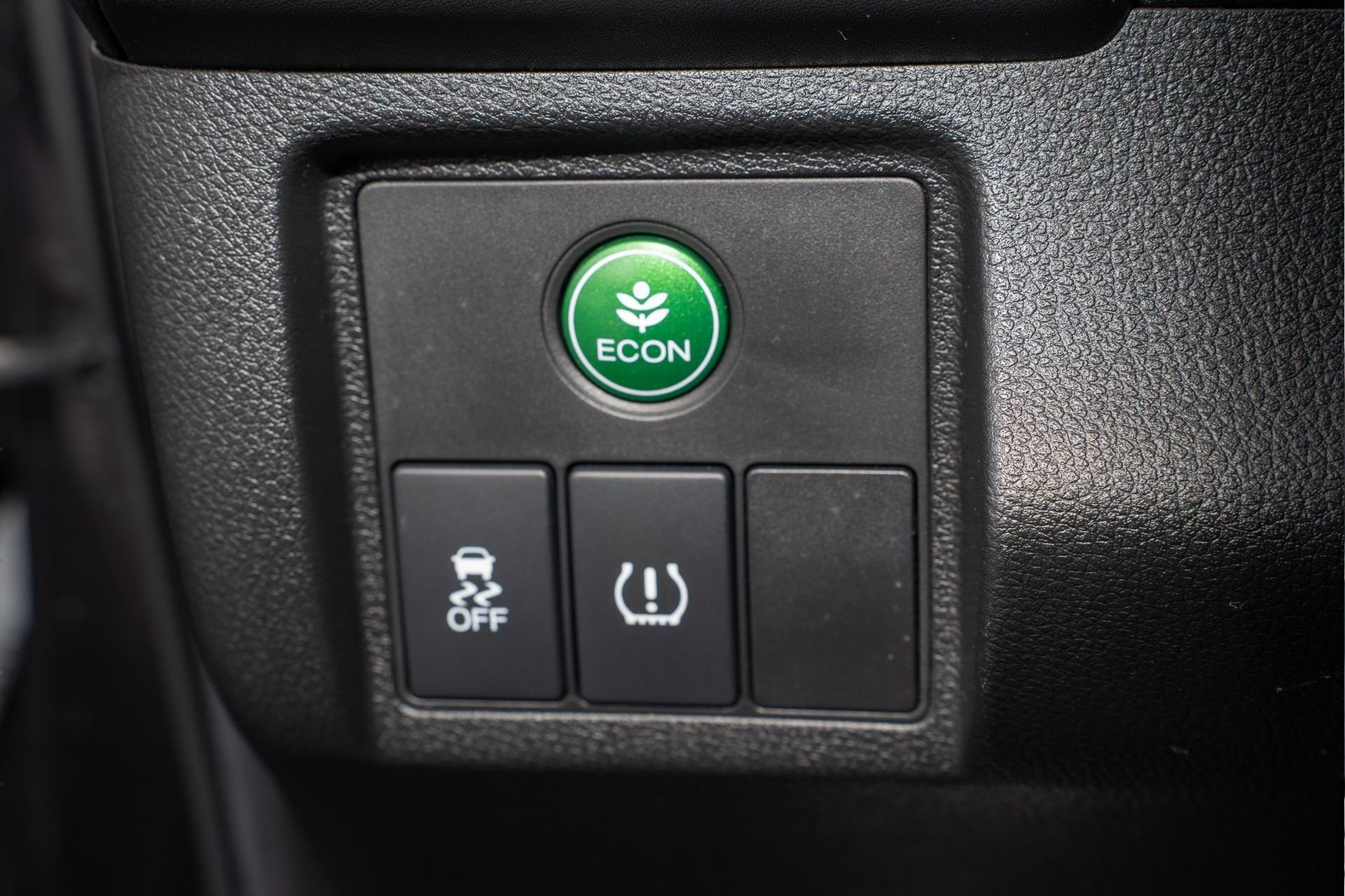 Used 2016 Honda HR-V LX image 27