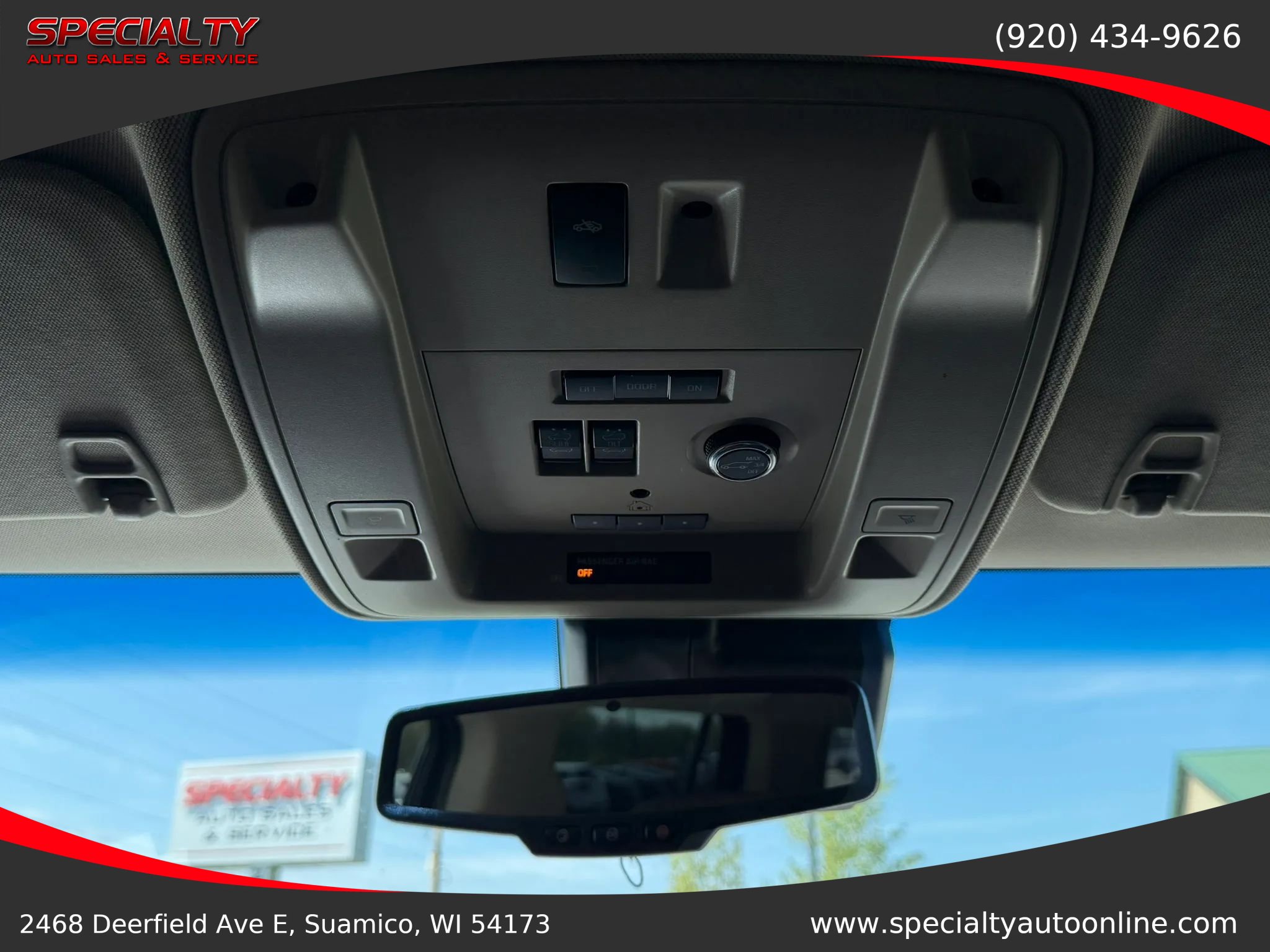 Used 2018 GMC Yukon Denali w/ Denali Ultimate Package AWD/4WD image 50