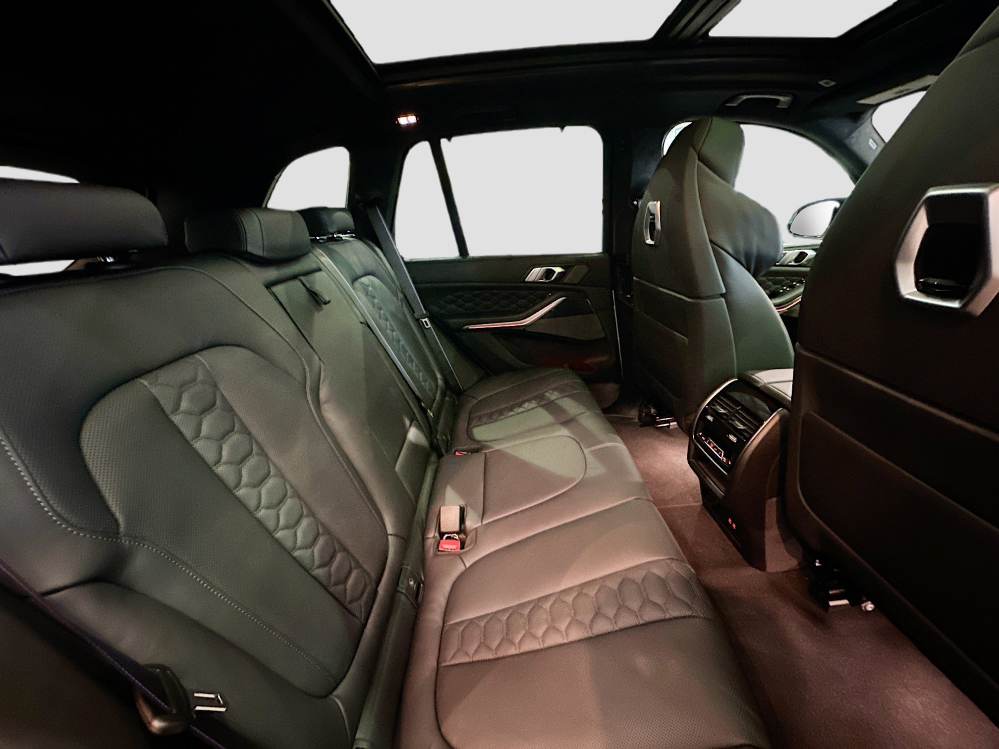 New 2026 BMW X5 M Competition w/ Executive Package image 21