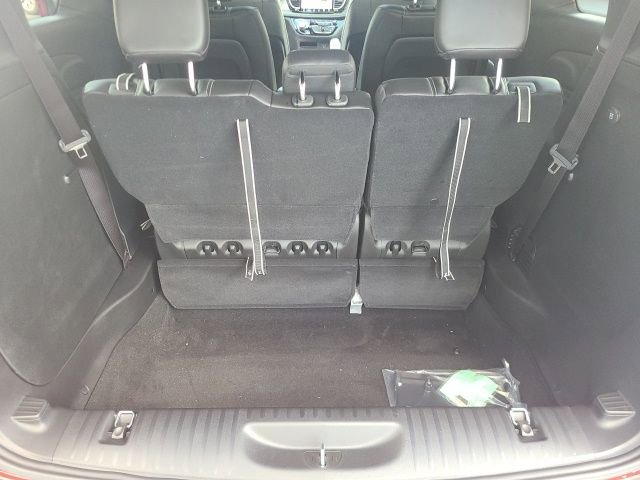 New 2026 Chrysler Pacifica Select image 22