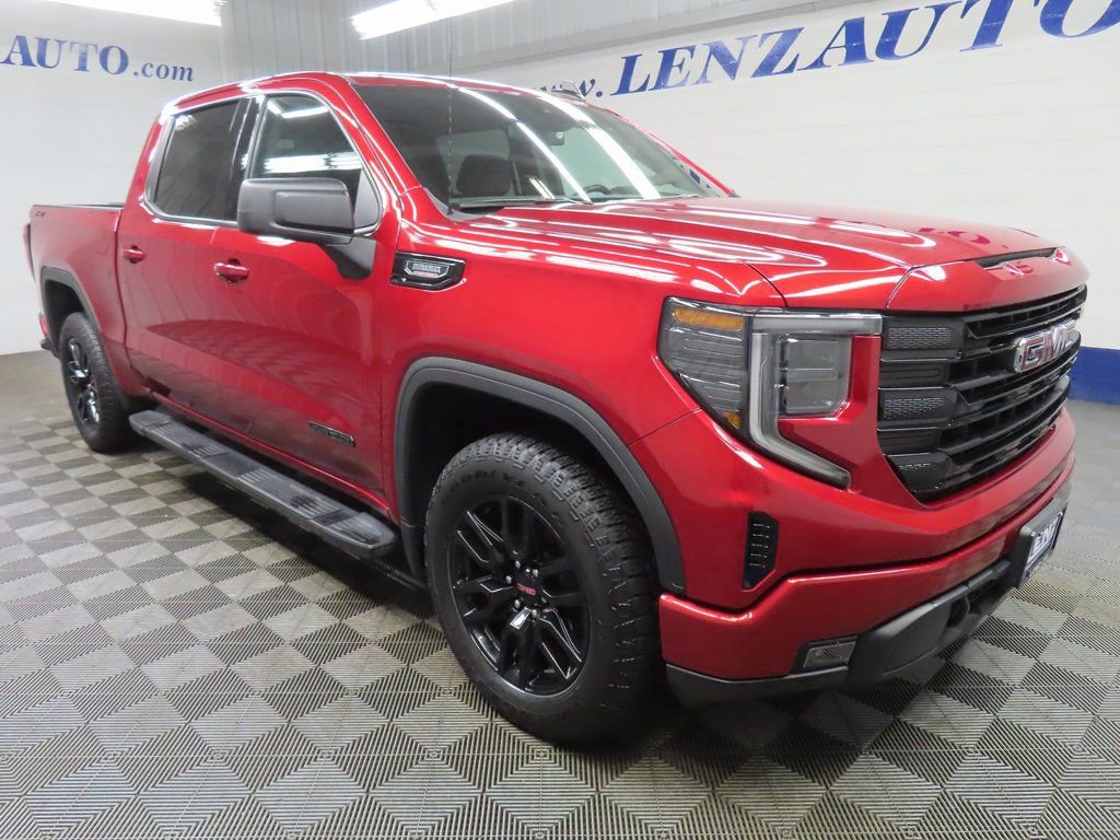 Used 2024 GMC Sierra 1500 Elevation w/ LPO, Elevation Black Package AWD/4WD image 3