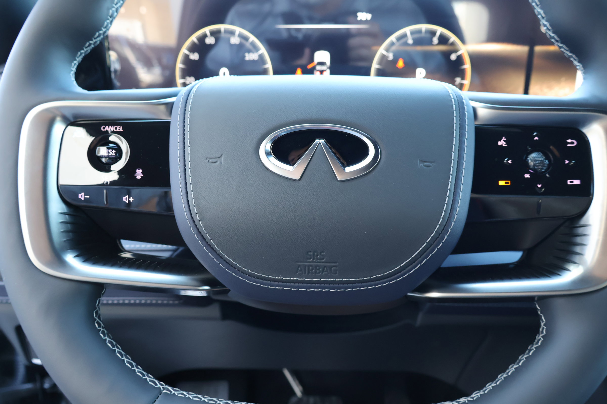 New 2026 INFINITI QX80 4WD image 26