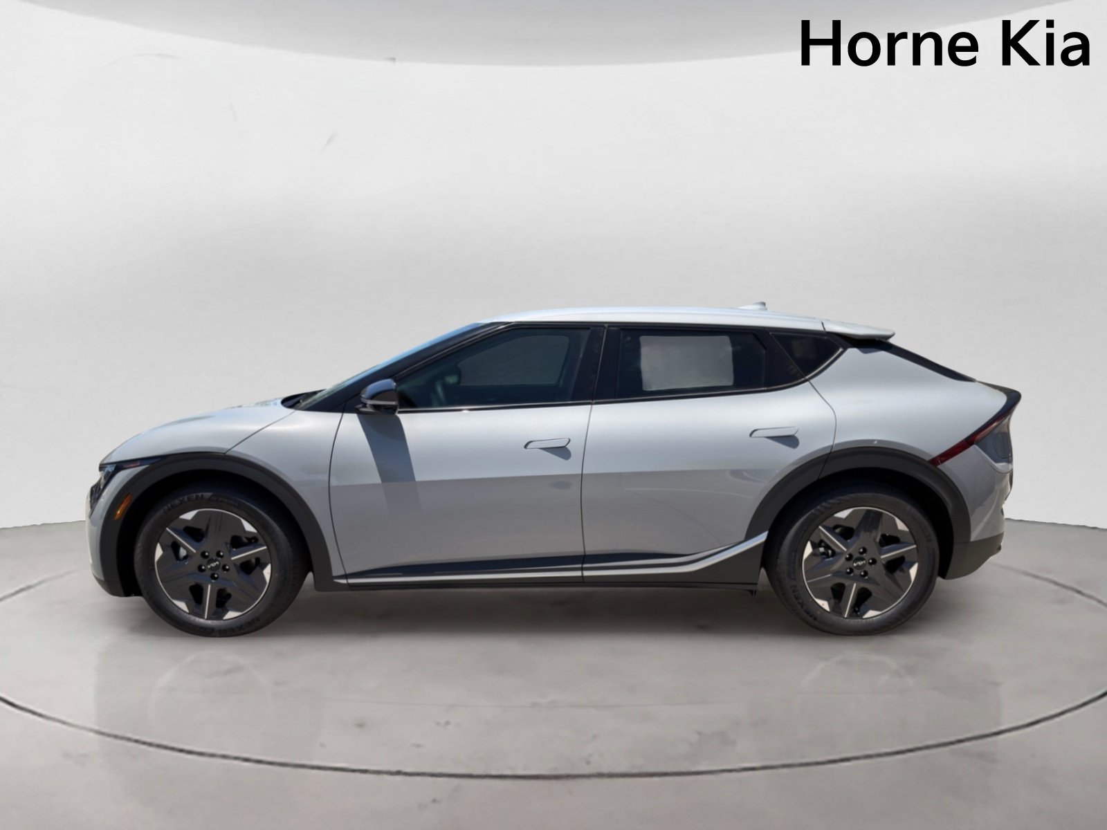 New 2026 Kia EV6 Light RWD image 6