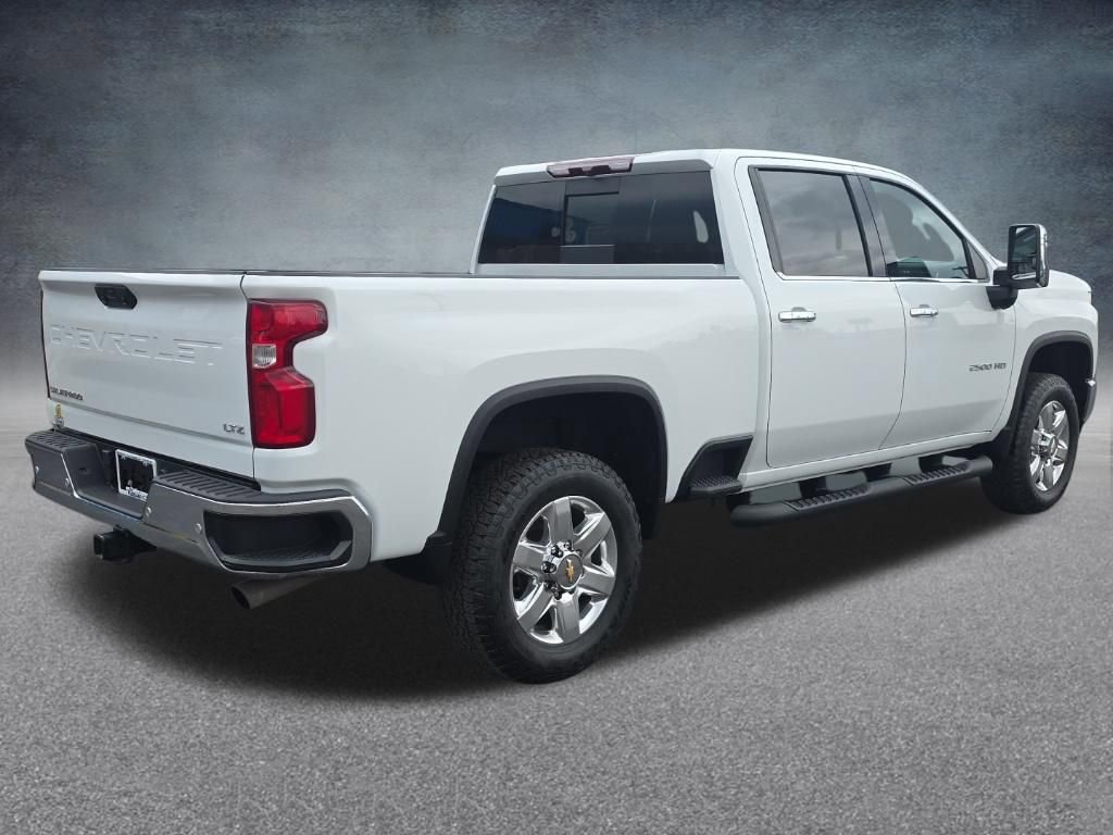 Used 2023 Chevrolet Silverado 2500 LTZ AWD/4WD image 8
