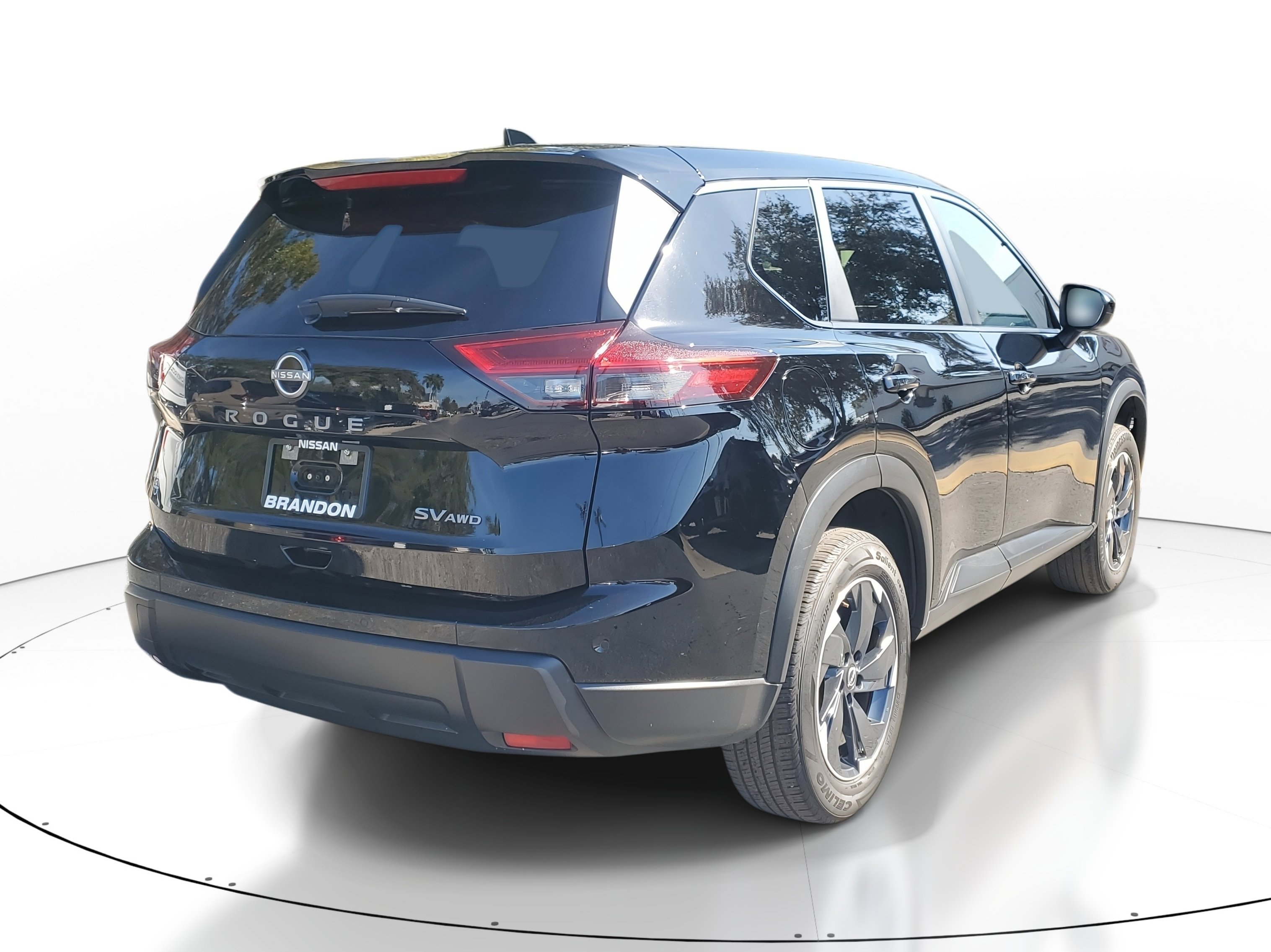 Certified 2024 Nissan Rogue SV image 7