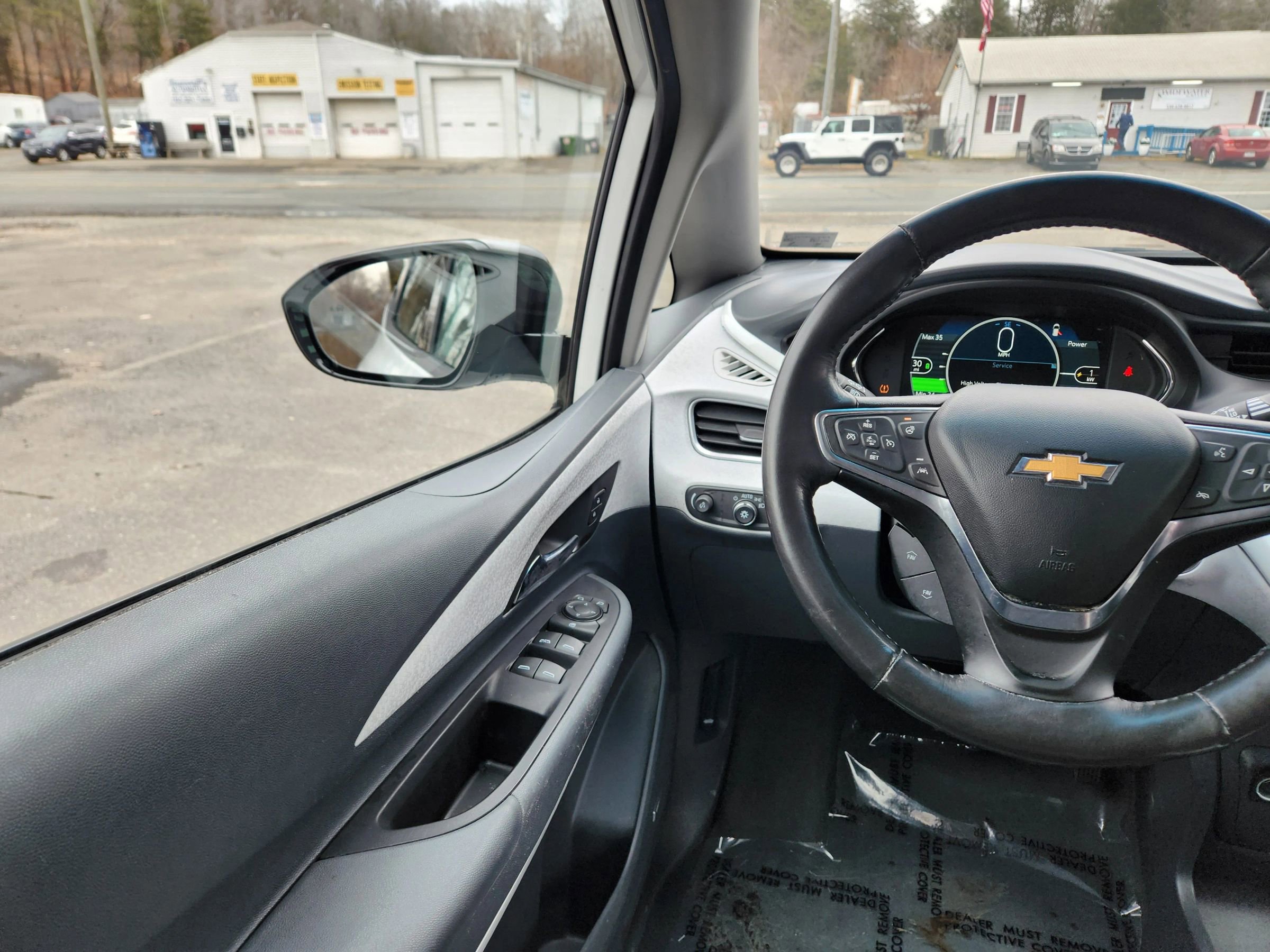 Used 2019 Chevrolet Bolt Premier w/ Infotainment Package image 31