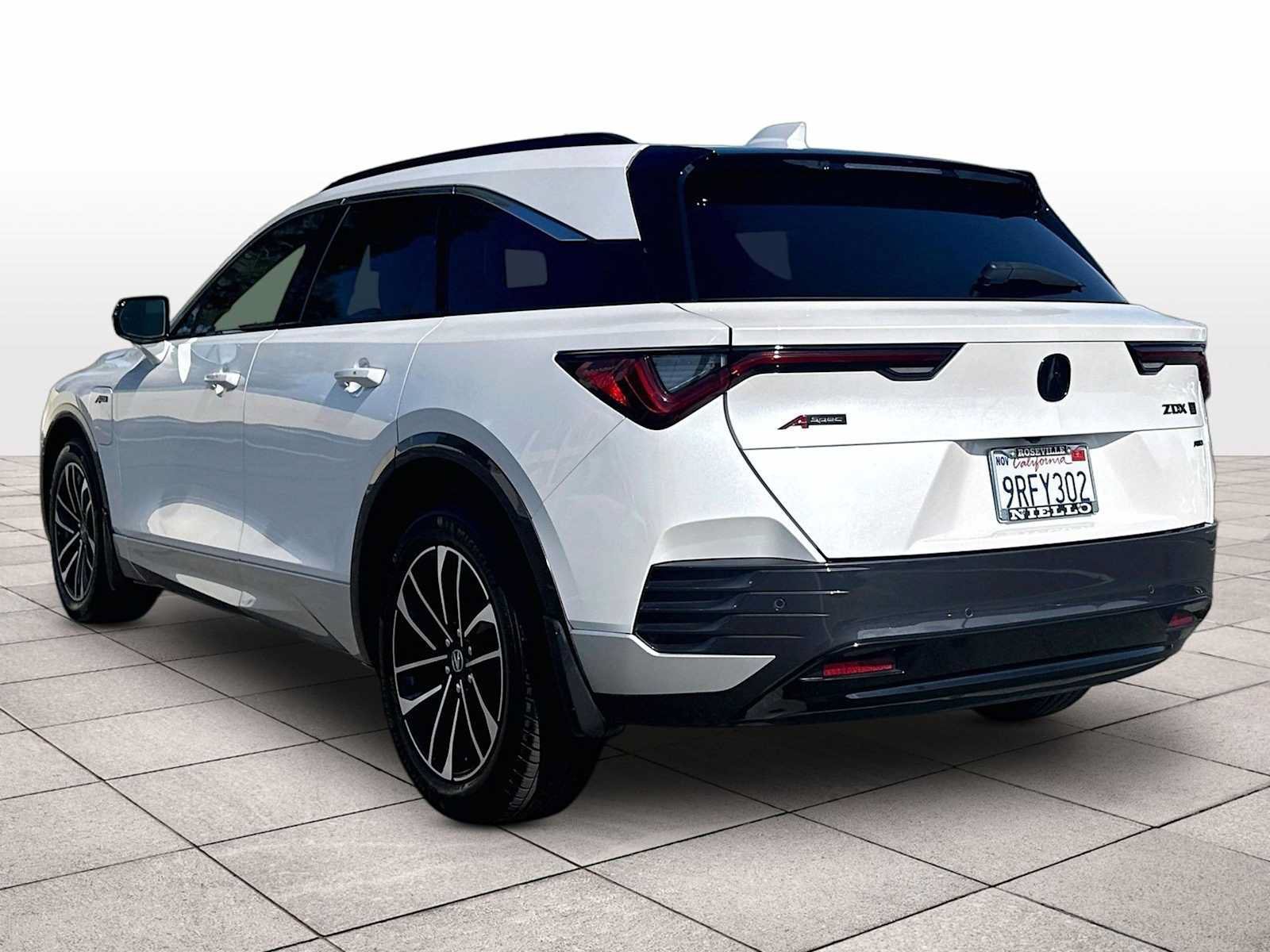 Used 2024 Acura ZDX A-Spec AWD/4WD image 14