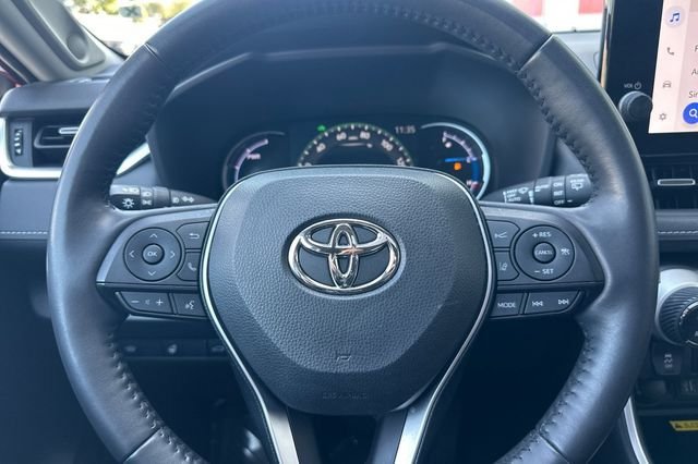 Used 2023 Toyota RAV4 XLE Premium AWD/4WD image 26