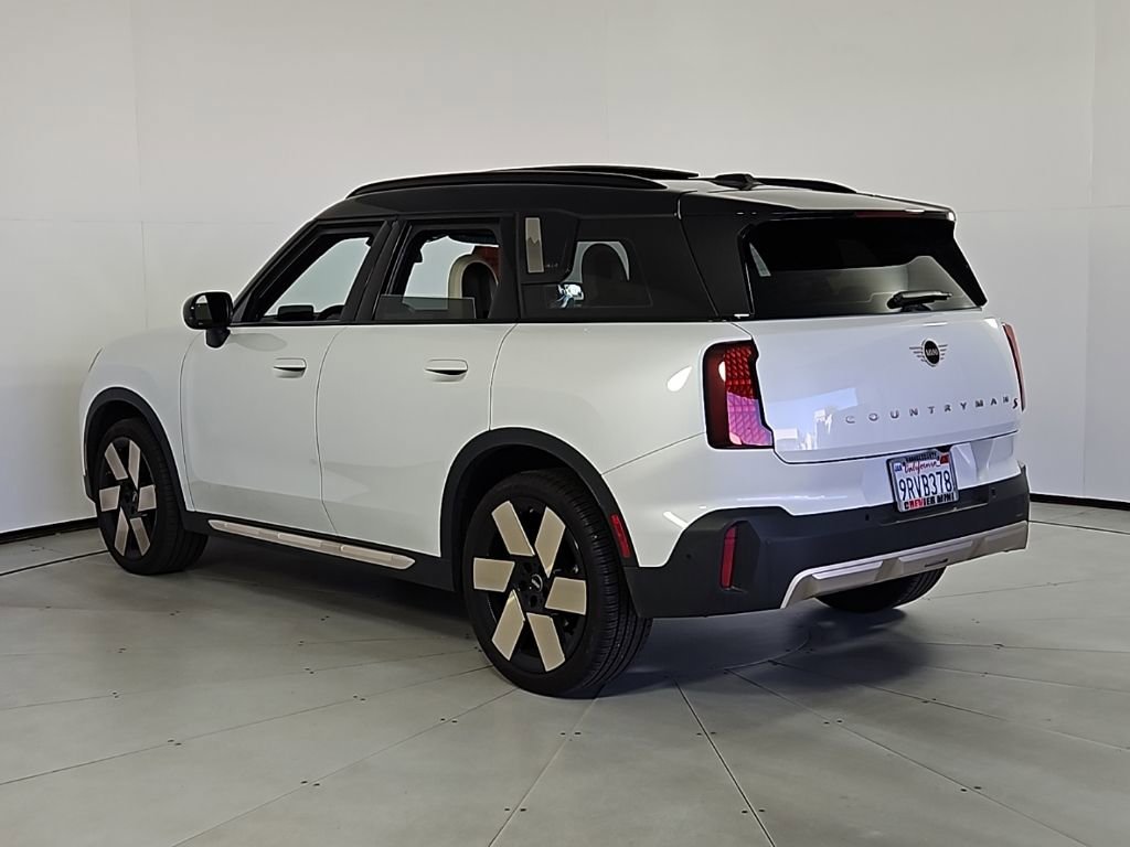 Certified 2025 MINI Cooper Countryman S image 9