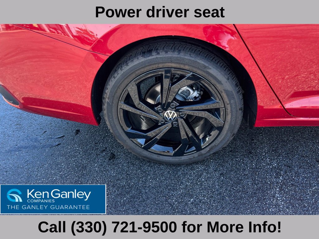 Used 2026 Volkswagen Jetta SE FWD image 20