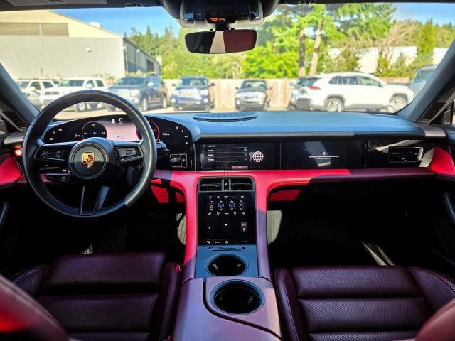 Used 2020 Porsche Taycan 4S AWD/4WD image 23