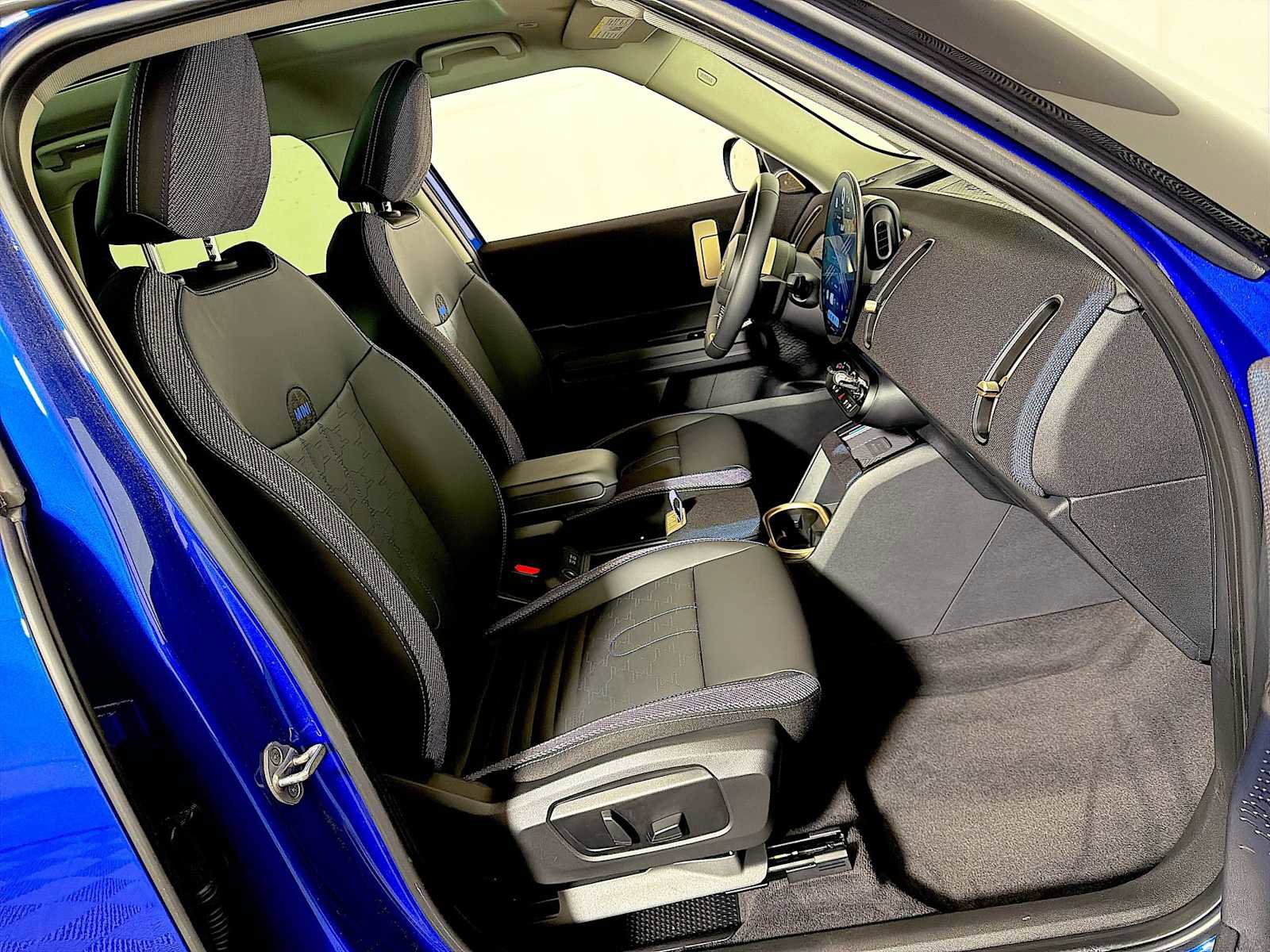 Certified 2025 MINI Cooper Countryman S image 24