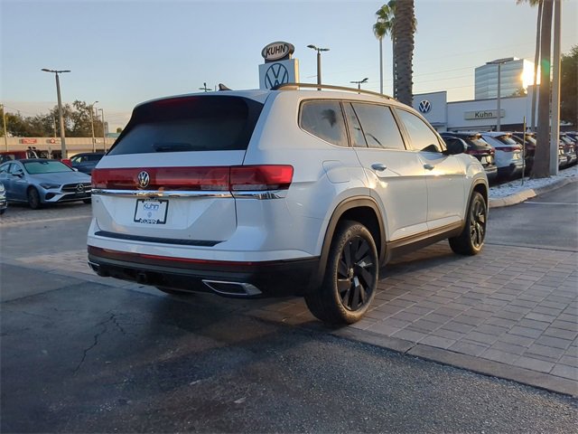 New 2026 Volkswagen Atlas SE image 4