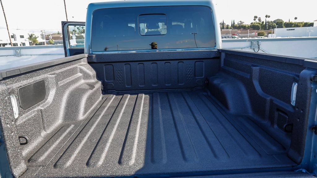 New 2026 Jeep Gladiator Rubicon AWD/4WD image 31