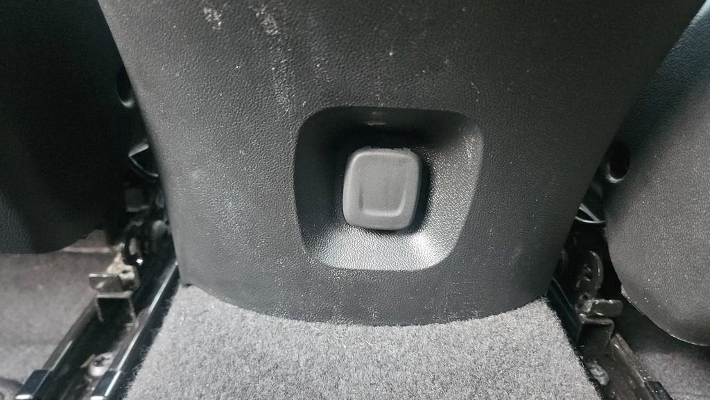 Used 2021 Chevrolet Malibu LS w/ Driver Confidence Package II image 36