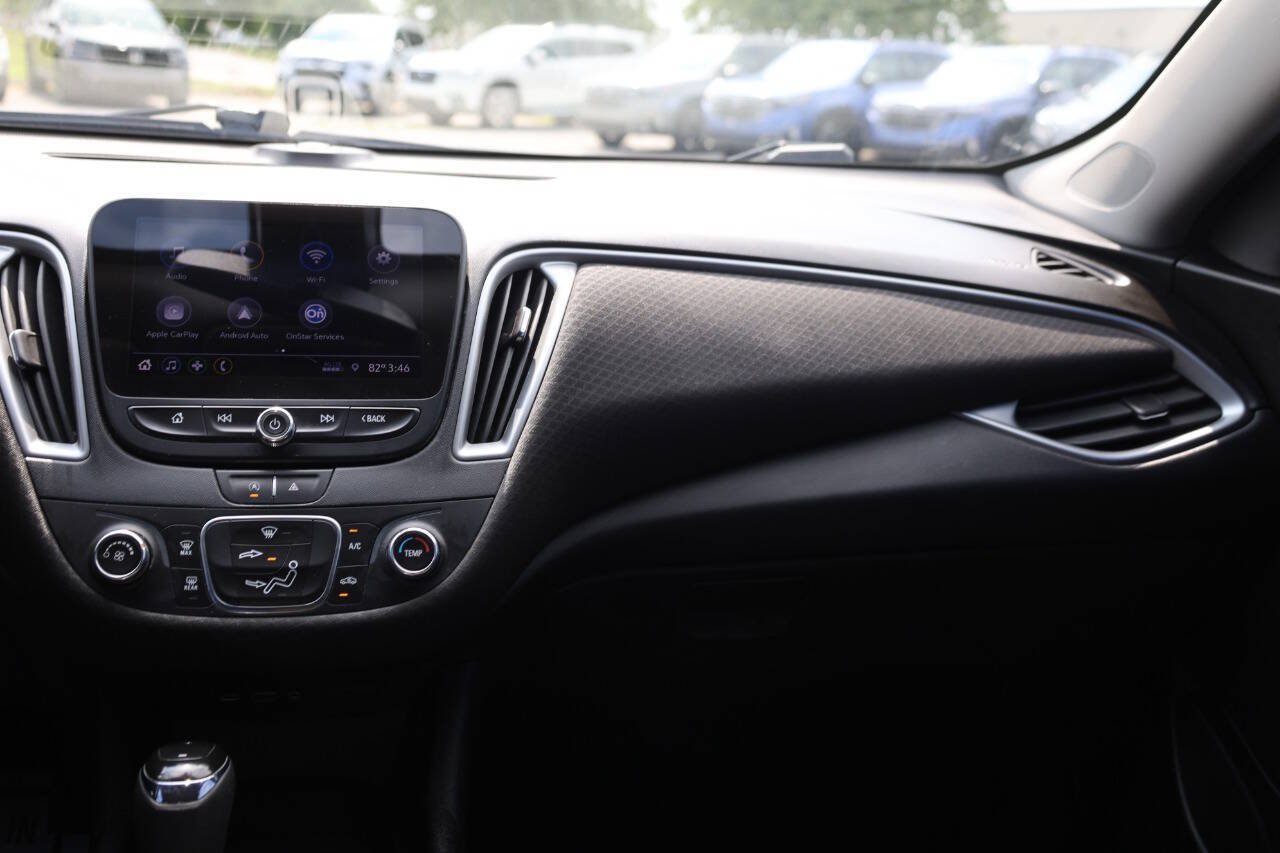 Used 2020 Chevrolet Malibu LS FWD image 23