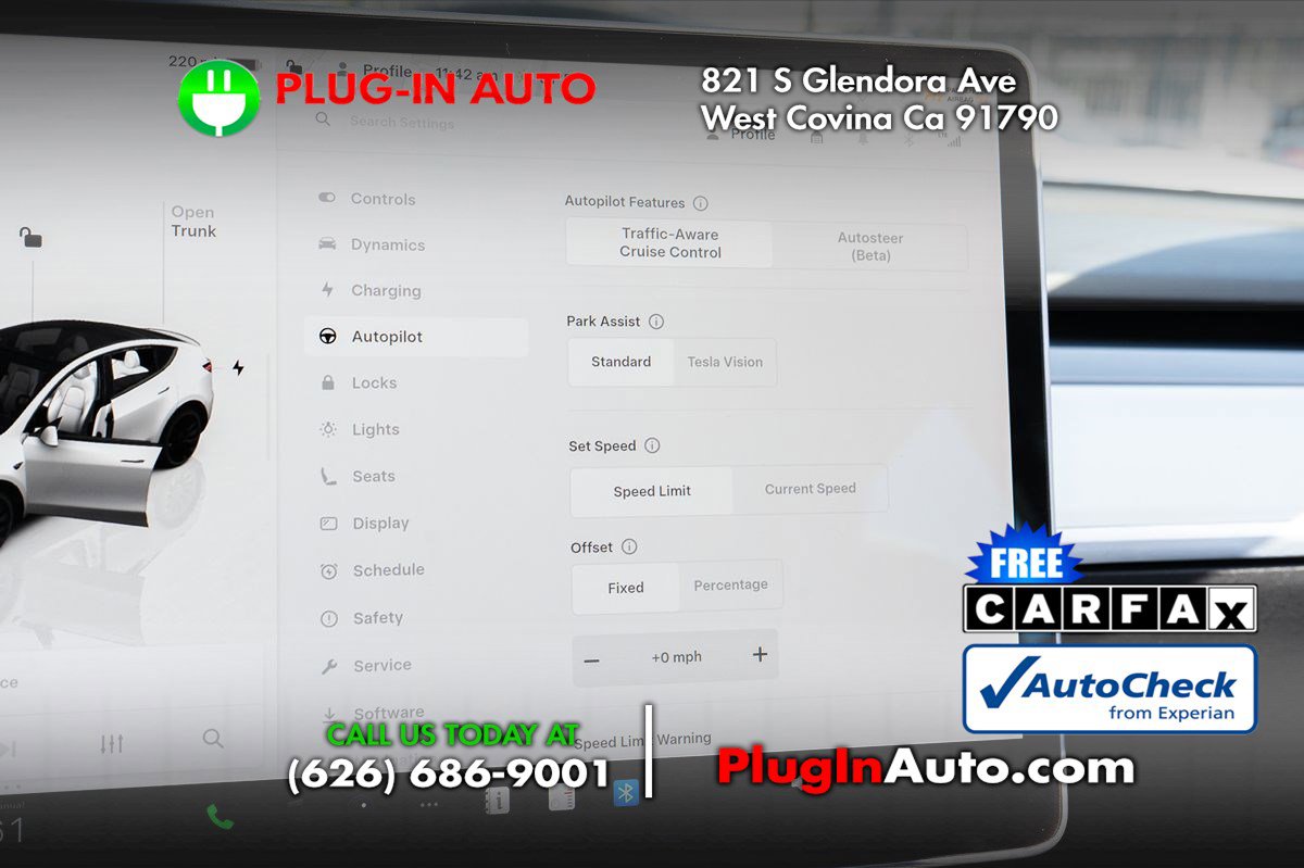 Used 2022 Tesla Model Y Performance image 24