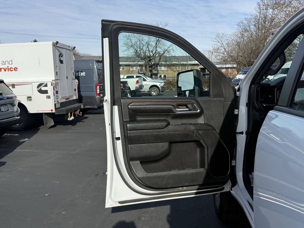 Used 2024 Chevrolet Silverado 3500 LT w/ All Star Edition image 10