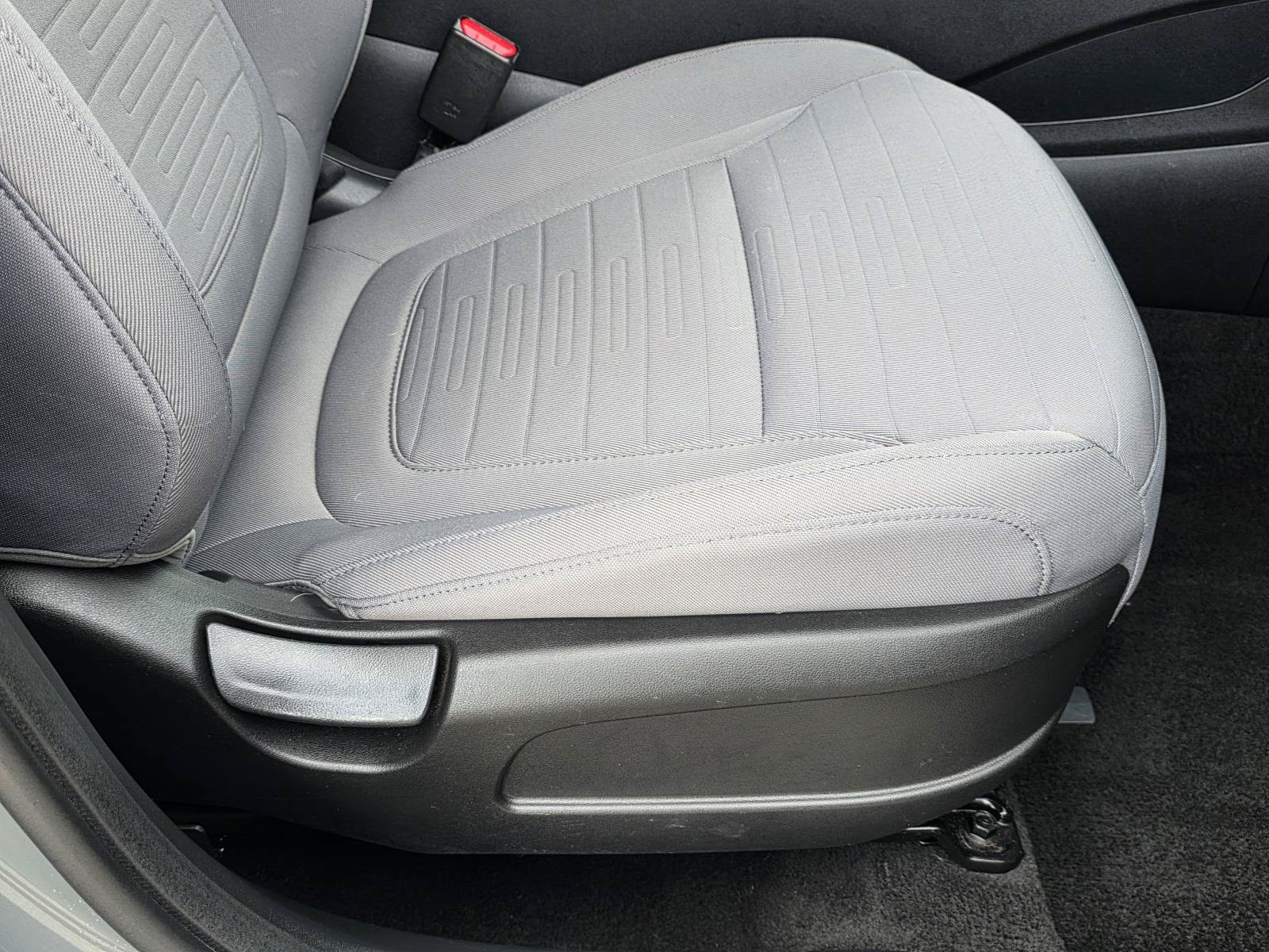 Used 2023 Hyundai Santa Cruz SEL FWD image 18