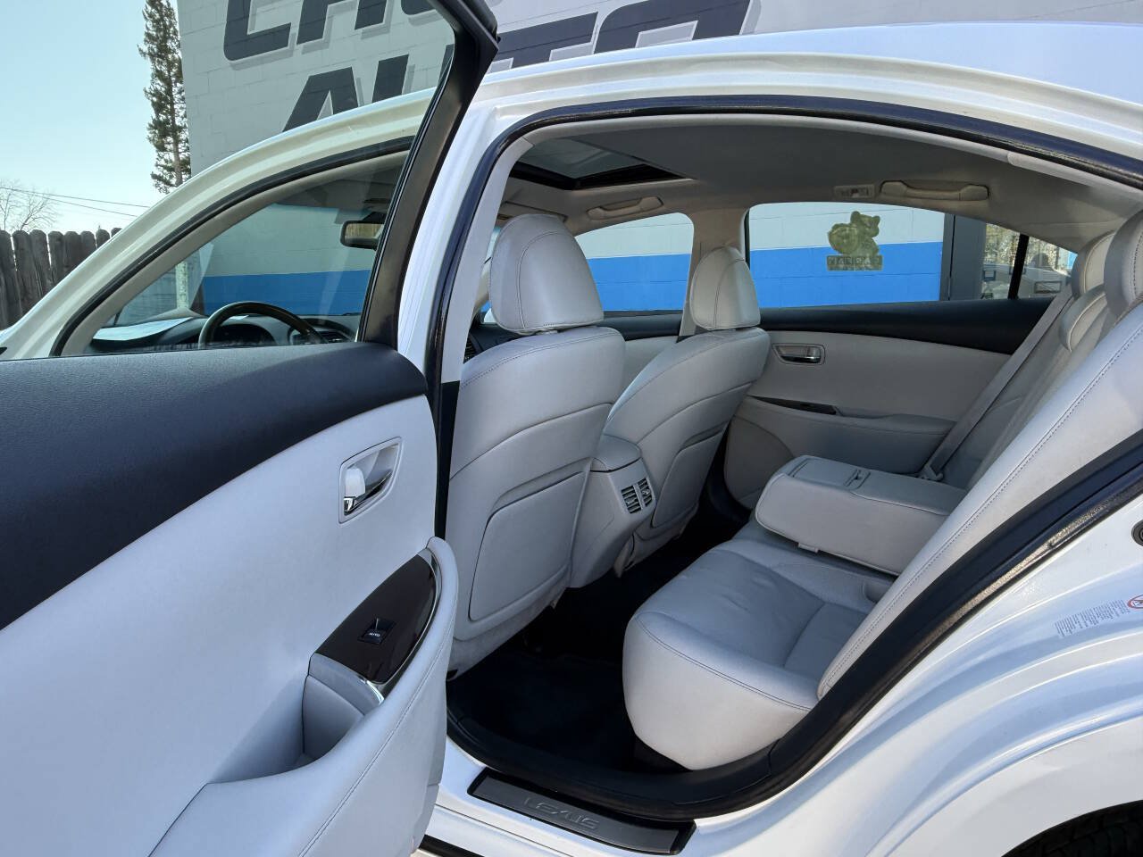 Used 2012 Lexus ES 350 FWD image 11