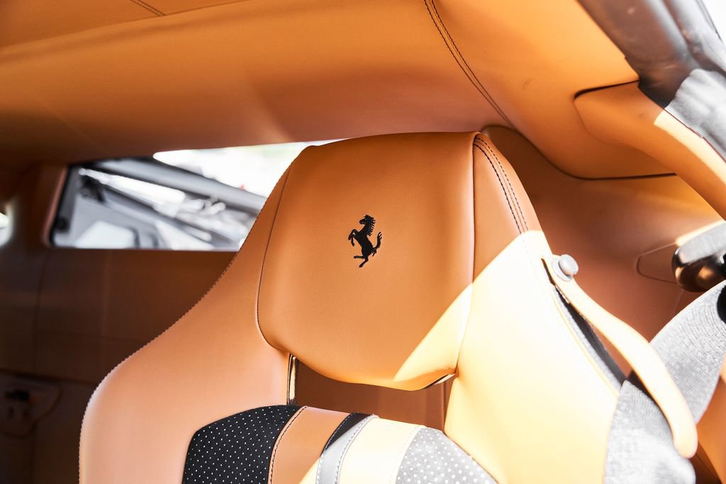 Used 2020 Ferrari F8 Tributo image 52
