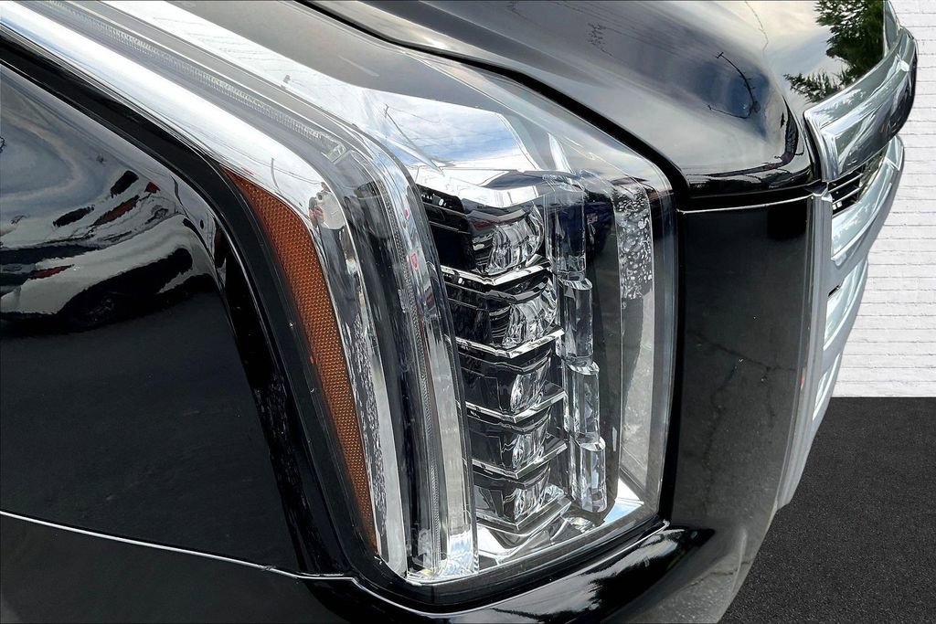 Used 2019 Cadillac Escalade Luxury RWD image 33