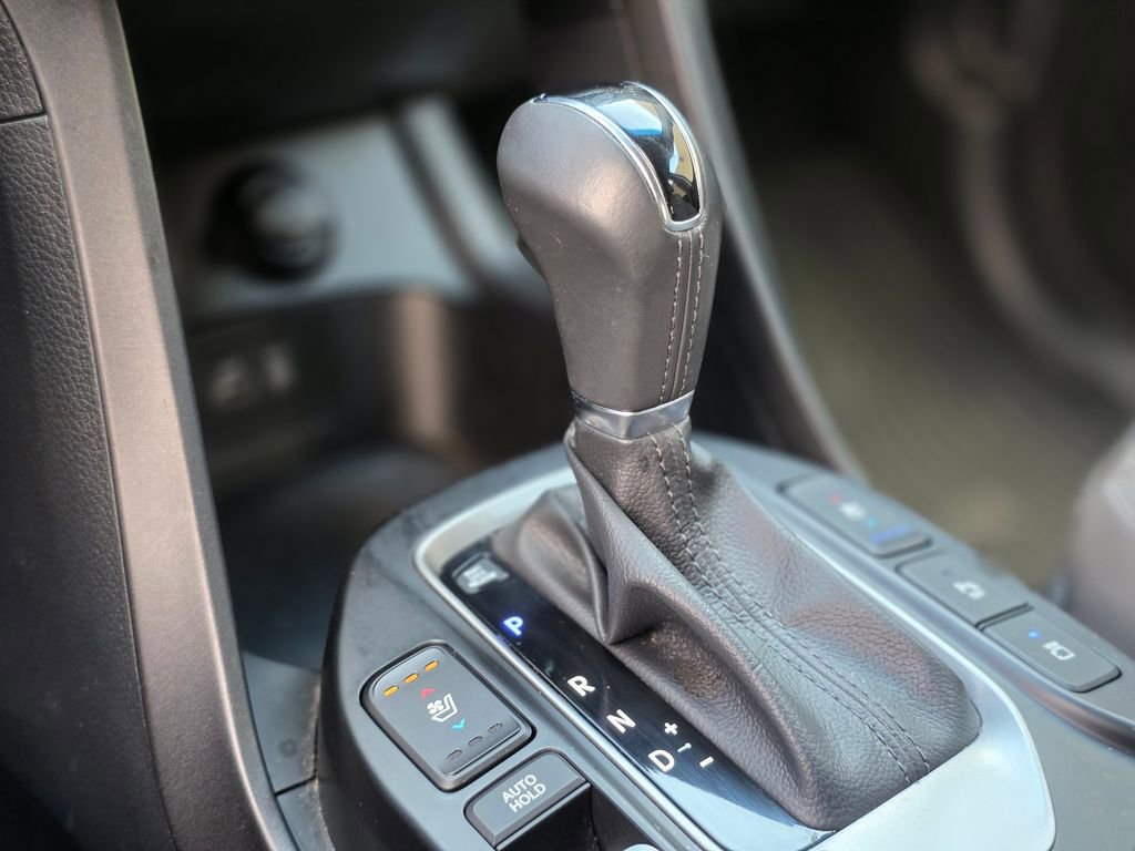 Used 2018 Hyundai Santa Fe Limited image 37