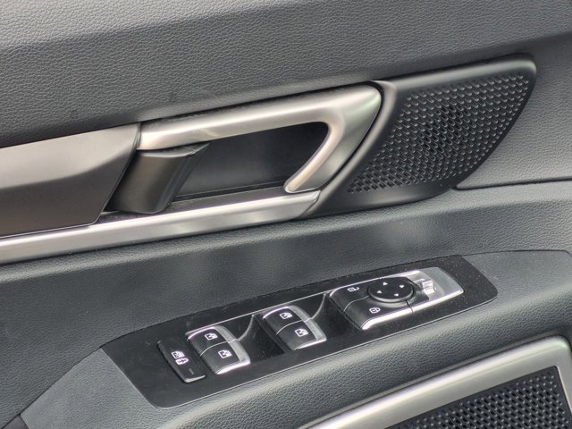 Used 2025 Kia Telluride S FWD image 8