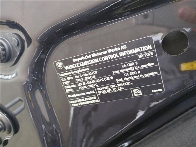 Used 2023 BMW 530e w/ Convenience Package image 27