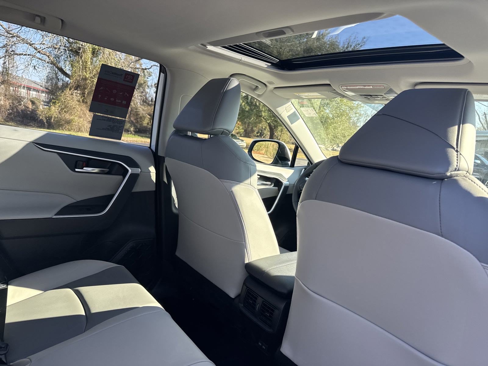 New 2025 Toyota RAV4 XLE Premium AWD/4WD image 31