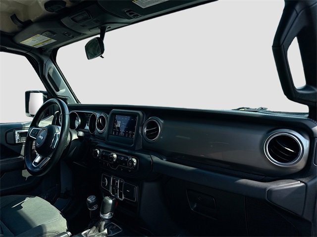 Used 2018 Jeep Wrangler Unlimited Sahara image 31