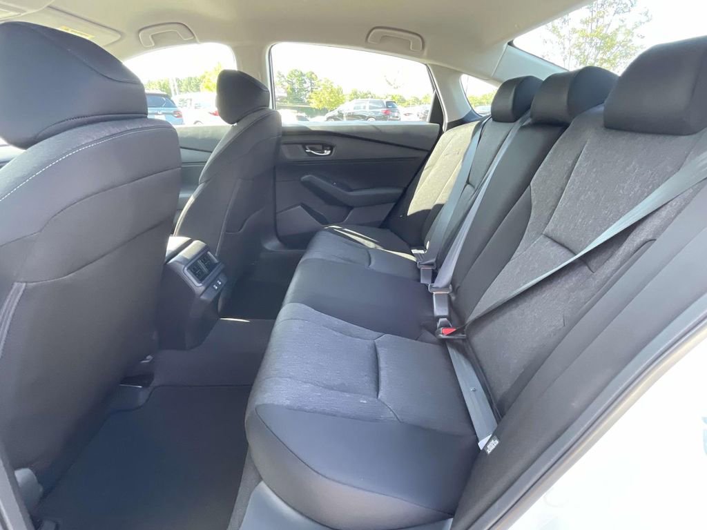 Used 2025 Honda Accord LX image 14