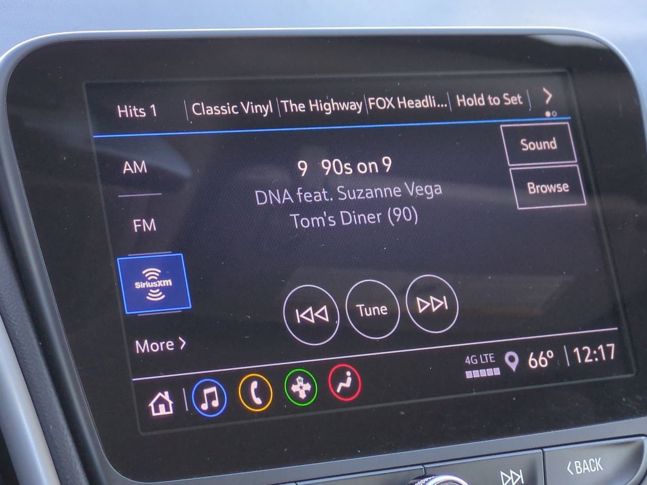 Used 2024 Chevrolet Malibu LT image 13