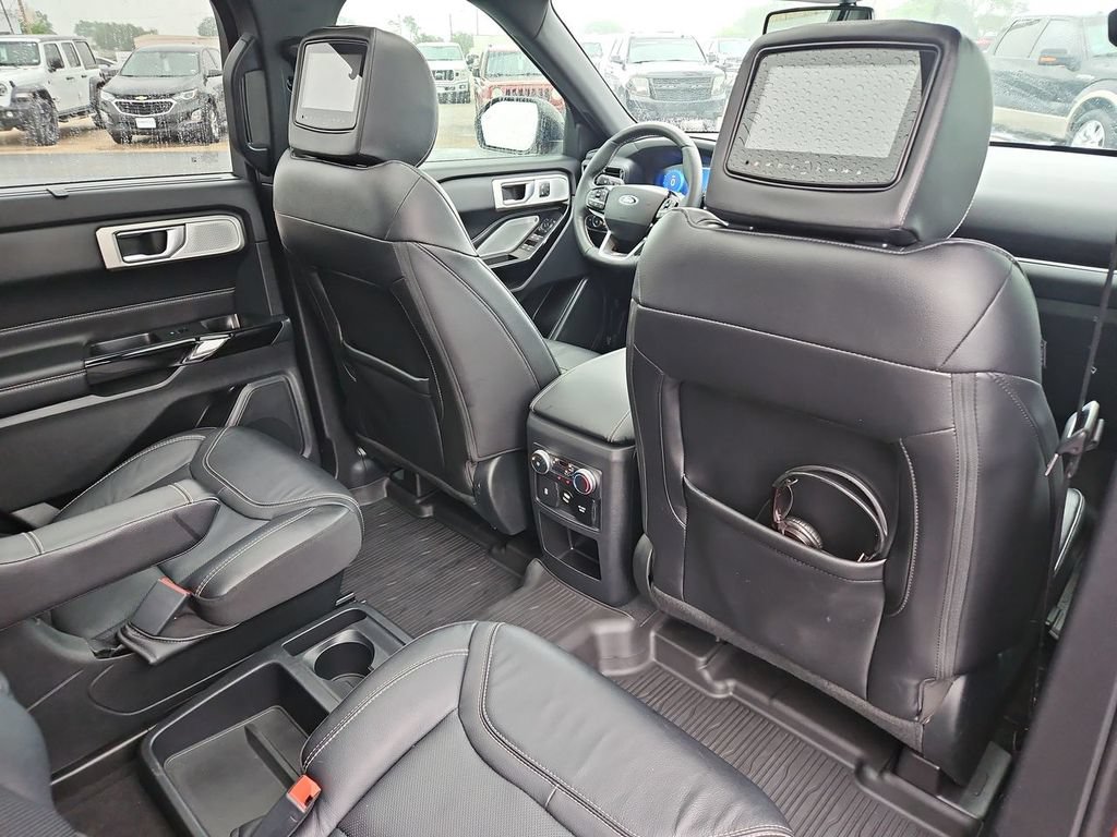 Used 2021 Ford Explorer ST w/ Equipment Group 401A AWD/4WD image 22