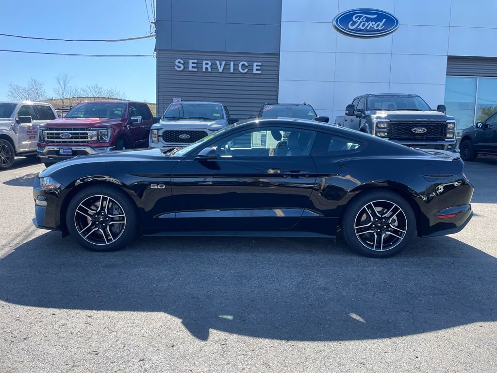 Used 2021 Ford Mustang GT Premium w/ Equipment Group 401A image 2